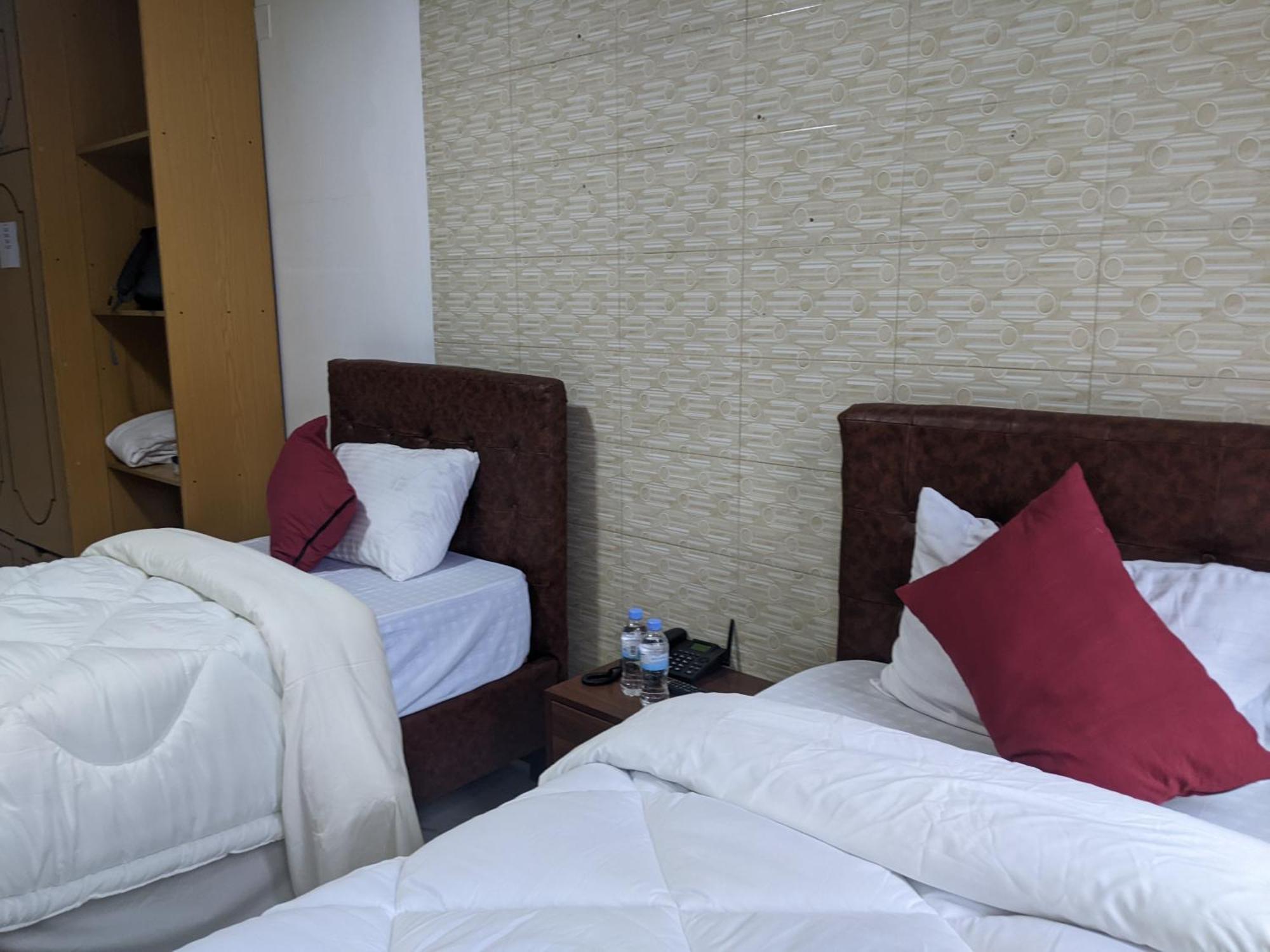 The Keza Hotel And Apartments Kigali Esterno foto