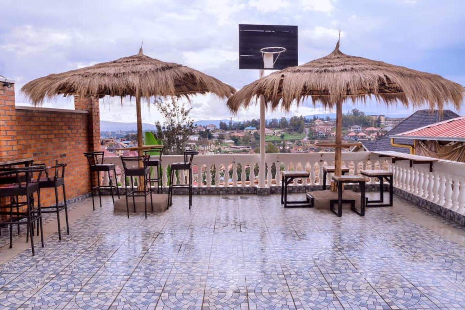 The Keza Hotel And Apartments Kigali Esterno foto